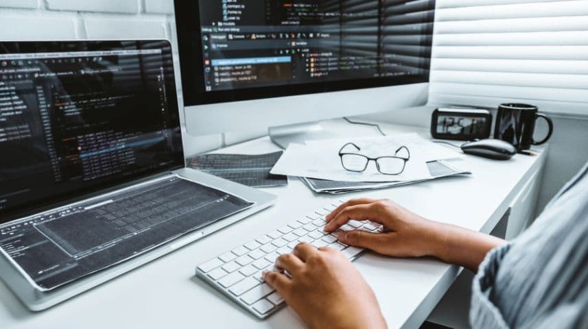 Illustration for Top Performance Optimization Tips for Laravel Applications