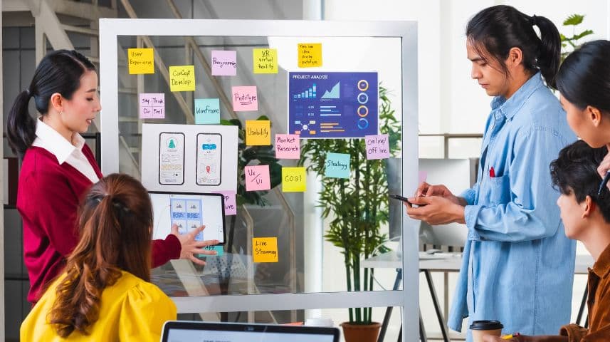 Top Features Every Business App Needs in 2025